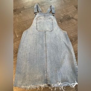 Overall dress